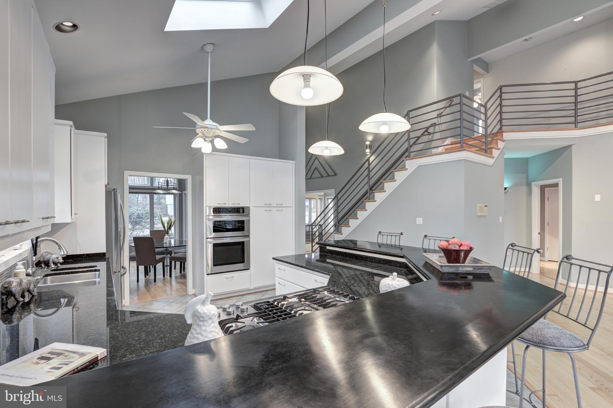 9309 Raintree Road Burke, VA 22015 - Photo 19 of 88 Gallery Image 19