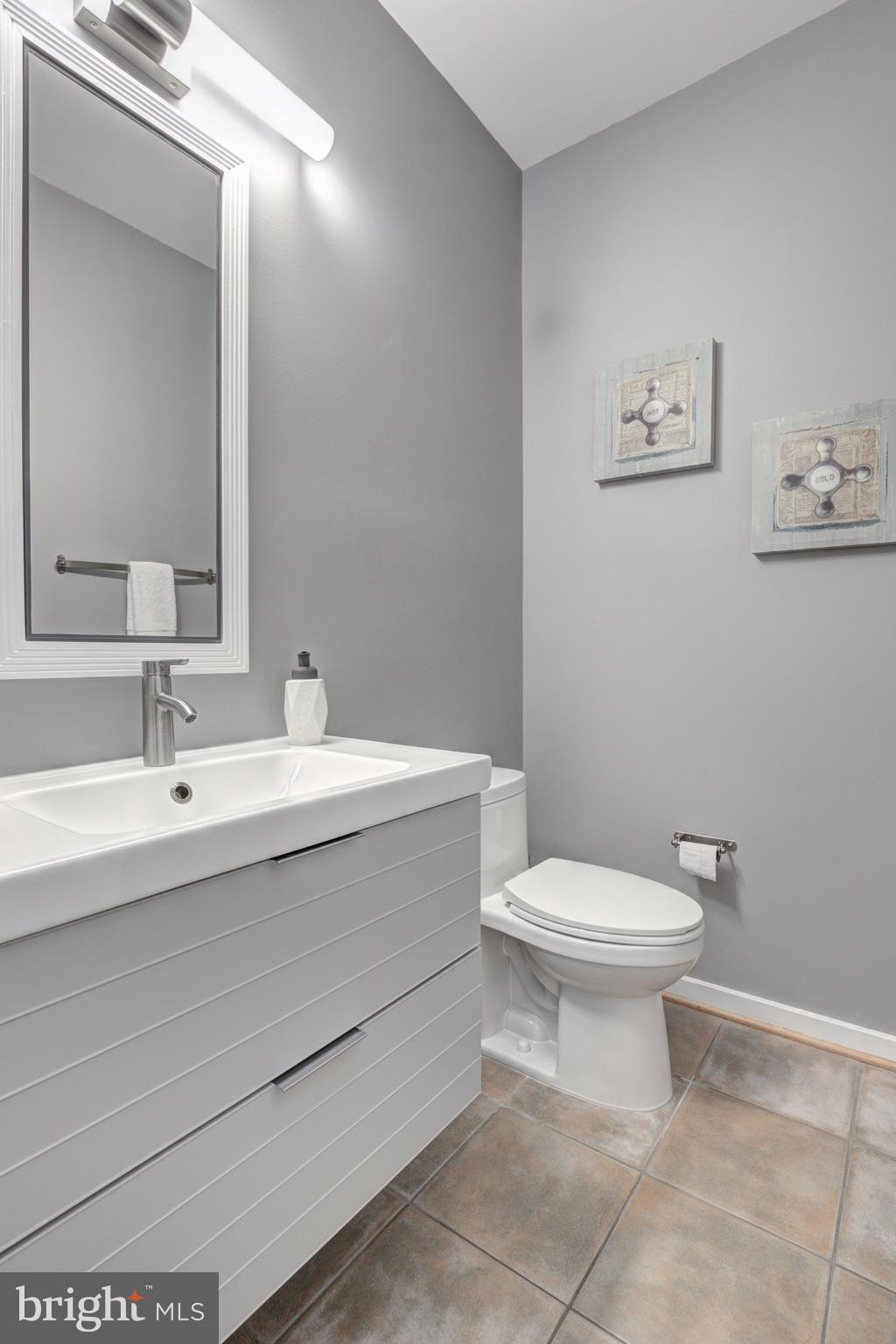 9309 Raintree Road Burke, VA 22015 - Photo 25 of 88 Gallery Image 25