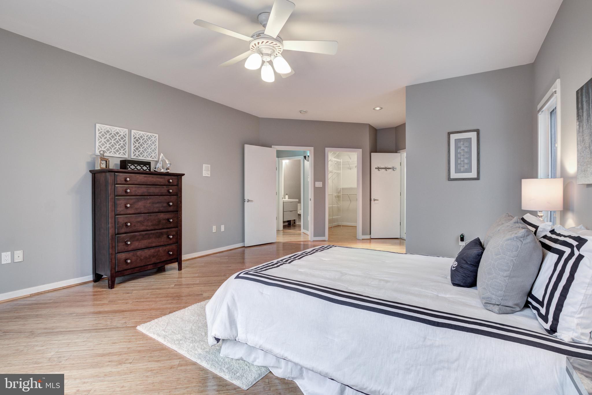 9309 Raintree Road Burke, VA 22015 - Photo 27 of 88 Gallery Image 27