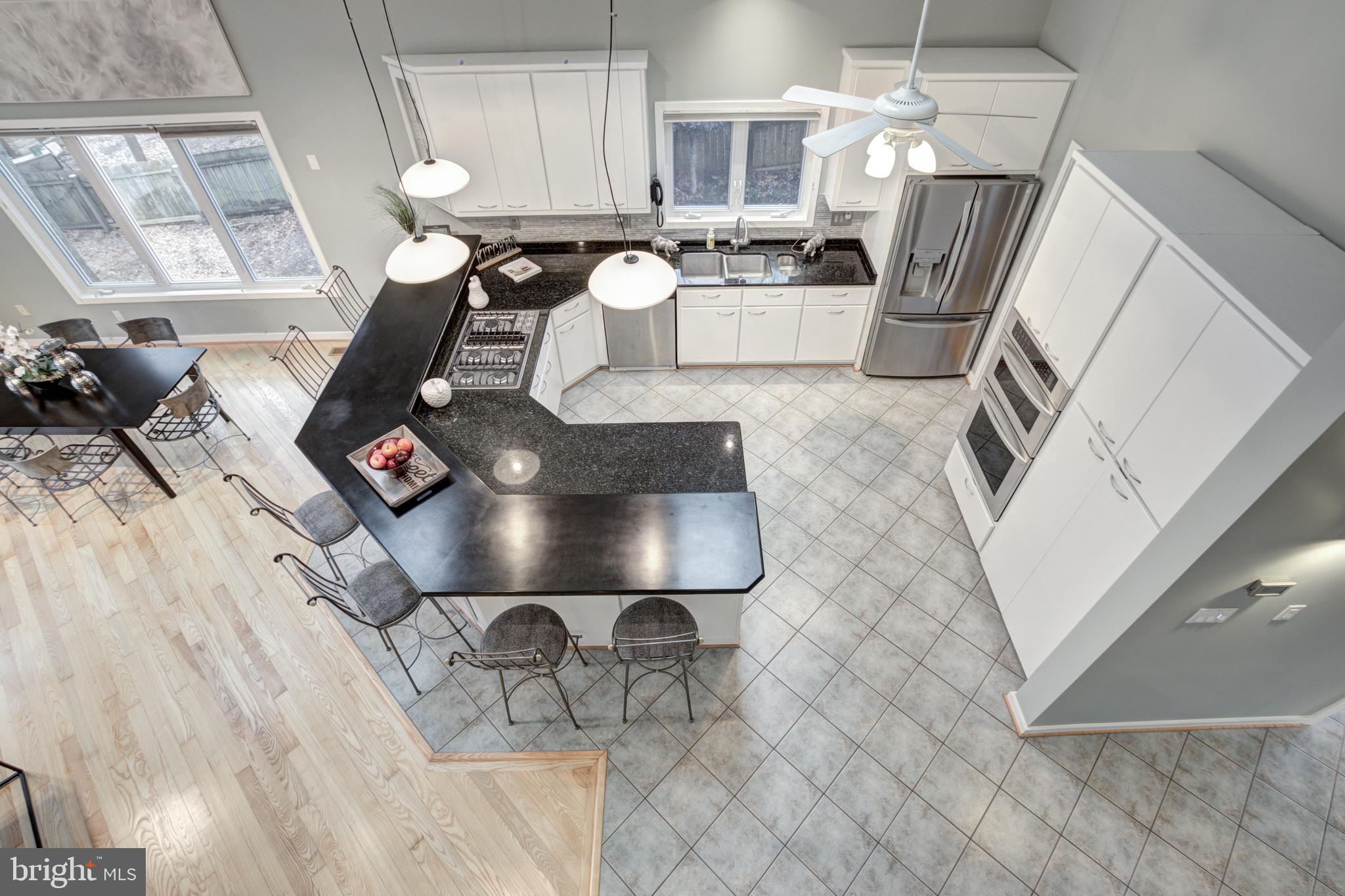 9309 Raintree Road Burke, VA 22015 - Photo 36 of 88 Gallery Image 36