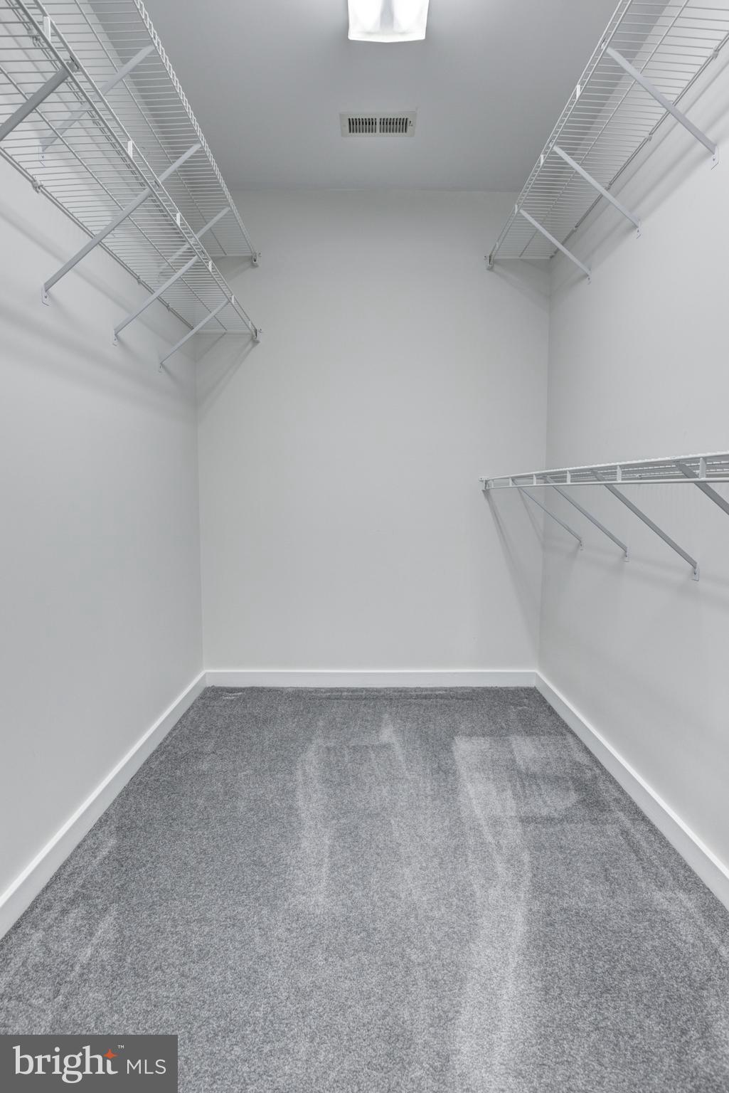 9309 Raintree Road Burke, VA 22015 - Photo 46 of 88 Gallery Image 46