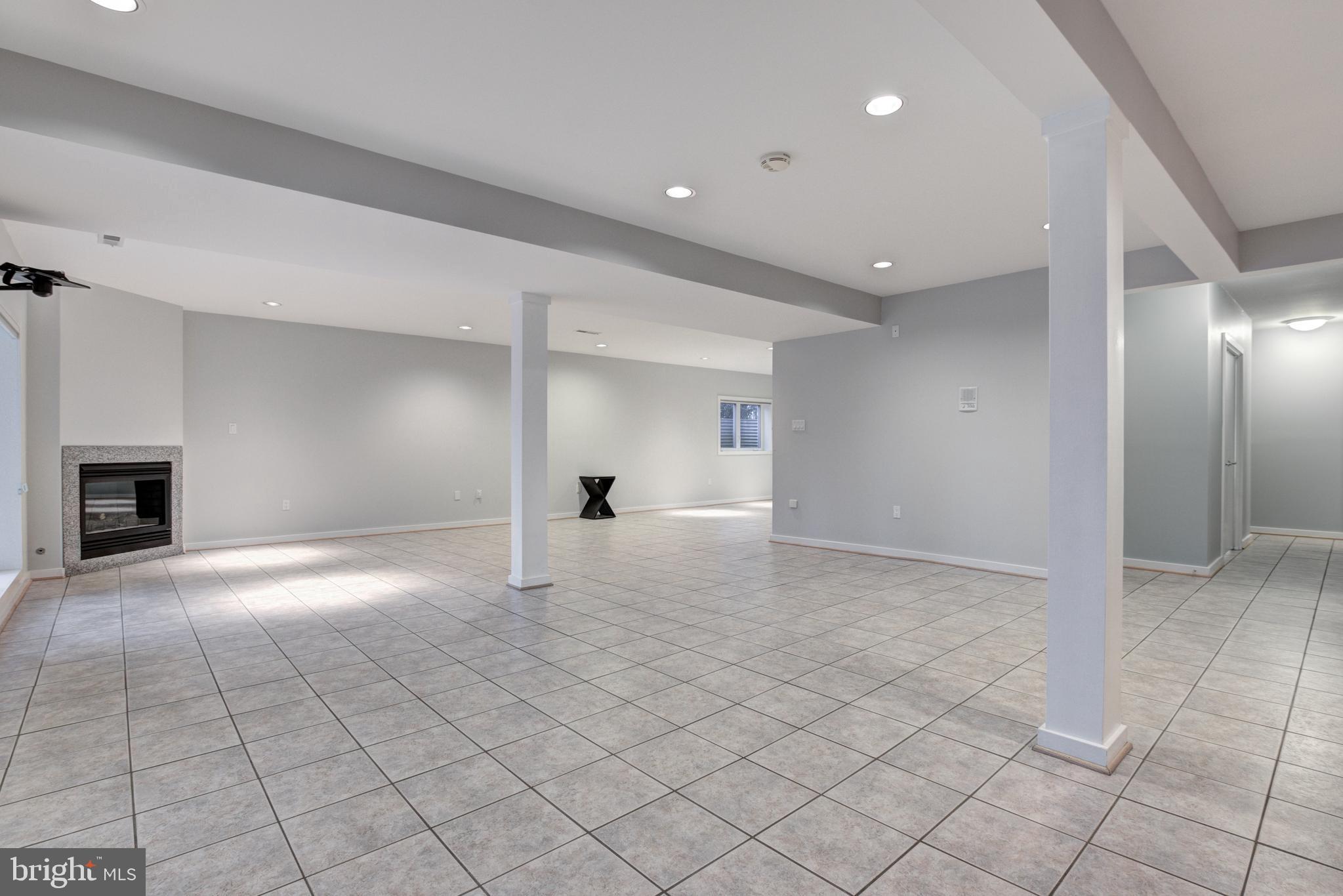 9309 Raintree Road Burke, VA 22015 - Photo 50 of 88 Gallery Image 50