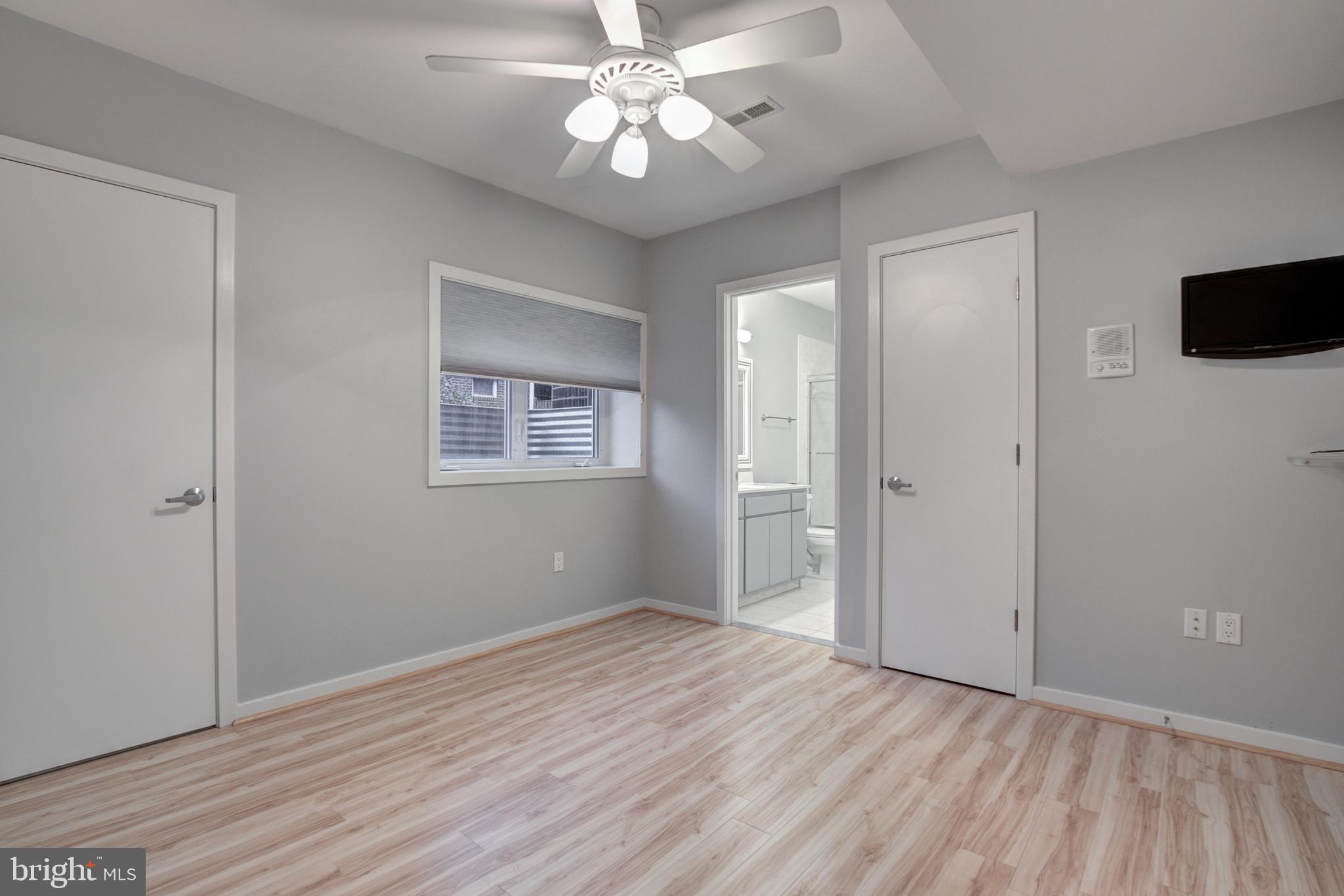 9309 Raintree Road Burke, VA 22015 - Photo 56 of 88 Gallery Image 56