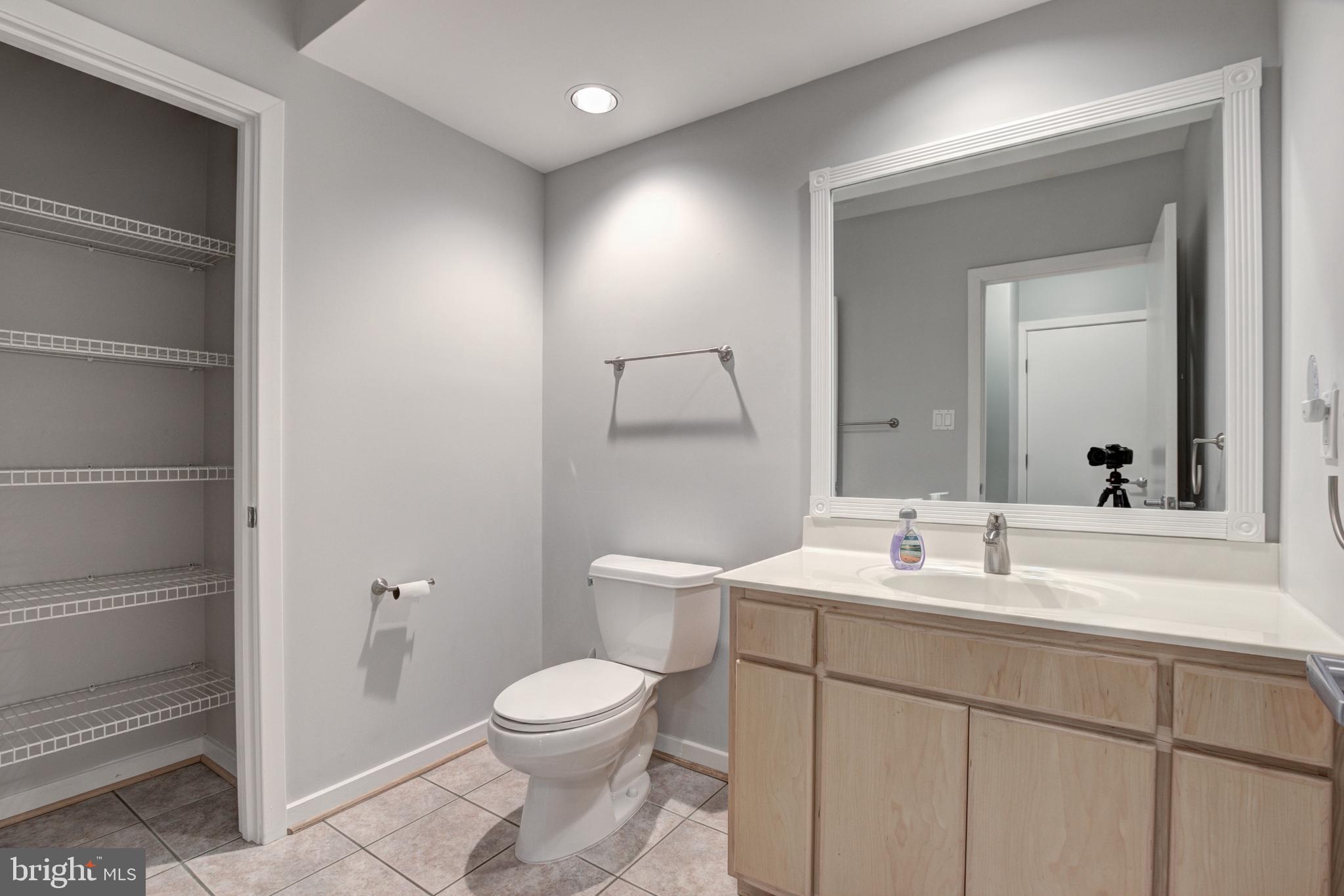 9309 Raintree Road Burke, VA 22015 - Photo 59 of 88 Gallery Image 59