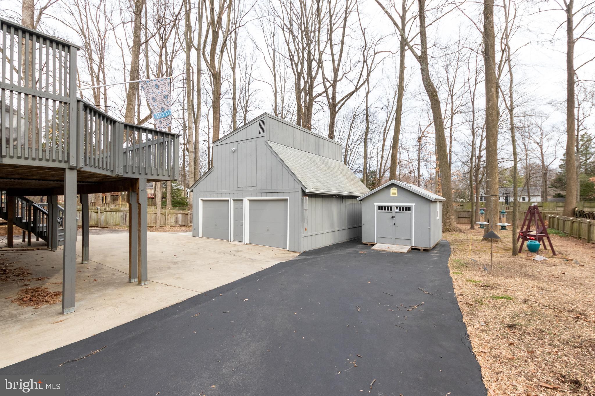 9309 Raintree Road Burke, VA 22015 - Photo 77 of 88 Gallery Image 77