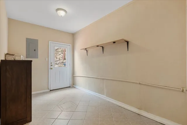 a view of empty room