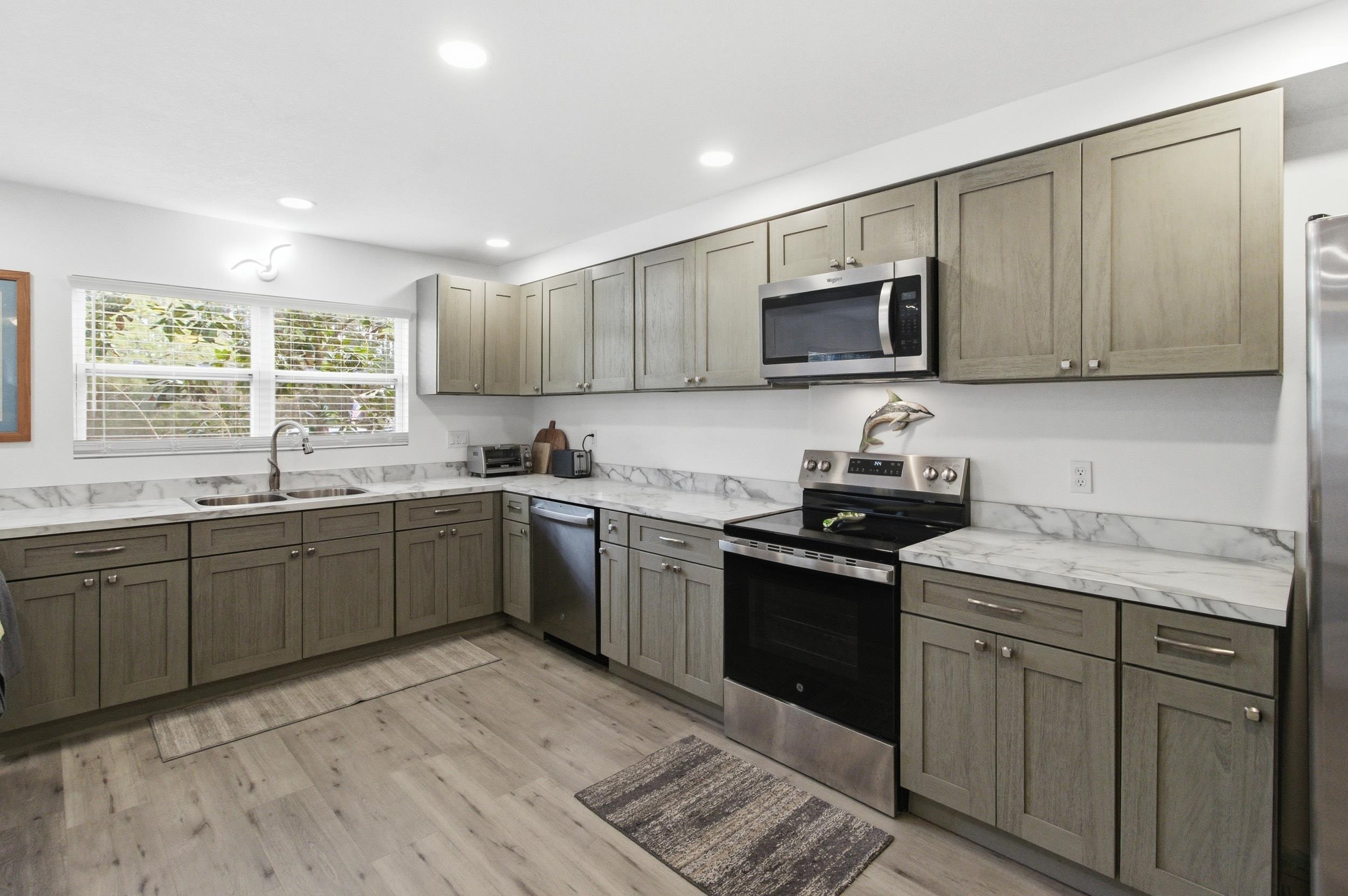 137 Dickson Bay Road Panacea, FL 32346 - Photo 12 of 45