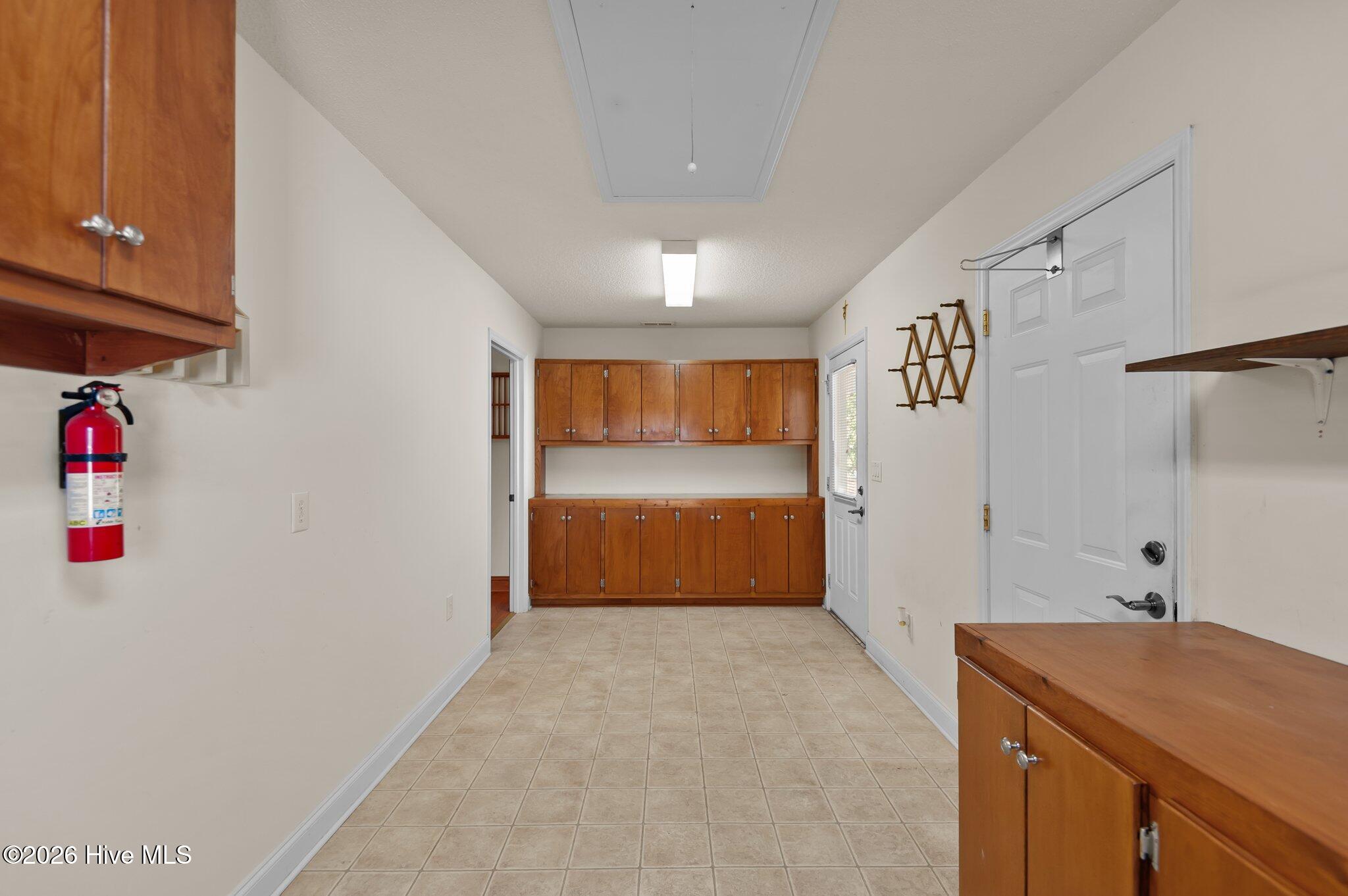 155 Teach's Cove Road Bath, NC 27808 - Photo 32 of 47 Laundry/Mud Room View 2