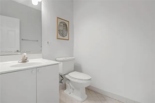 $5,350 | 1042 Bluewood Terrace, Unit 1042, Fort Lauderdale, FL 33327