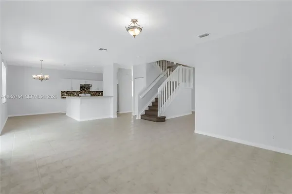 $5,250 | 1042 Bluewood Terrace, Unit 1042, Weston, FL 33327