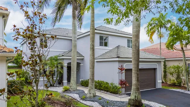 $5,350 | 1042 Bluewood Terrace, Unit 1042, Fort Lauderdale, FL 33327