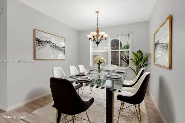 $5,250 | 1042 Bluewood Terrace, Unit 1042, Weston, FL 33327