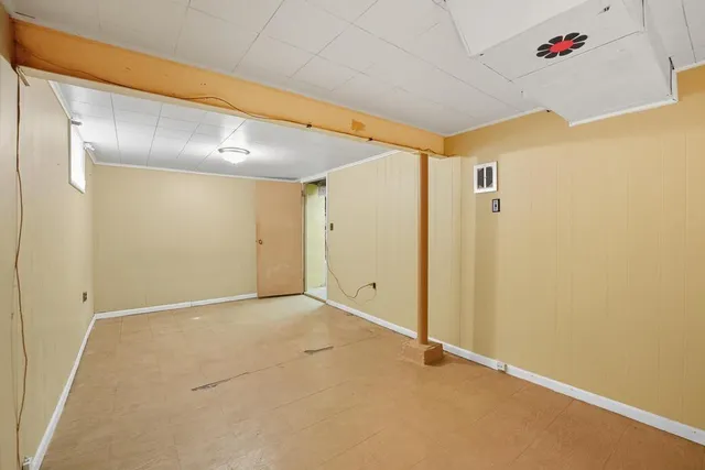 $159,000 | 2005 South Hedges Avenue, Independence, MO 64052