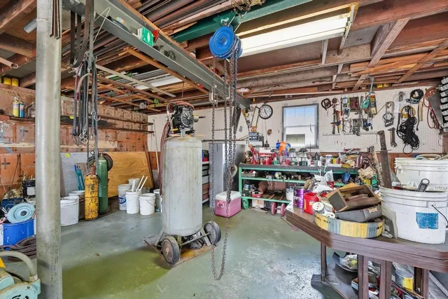 $159,000 | 2005 South Hedges Avenue, Independence, MO 64052