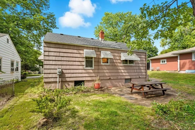 $159,000 | 2005 South Hedges Avenue, Independence, MO 64052