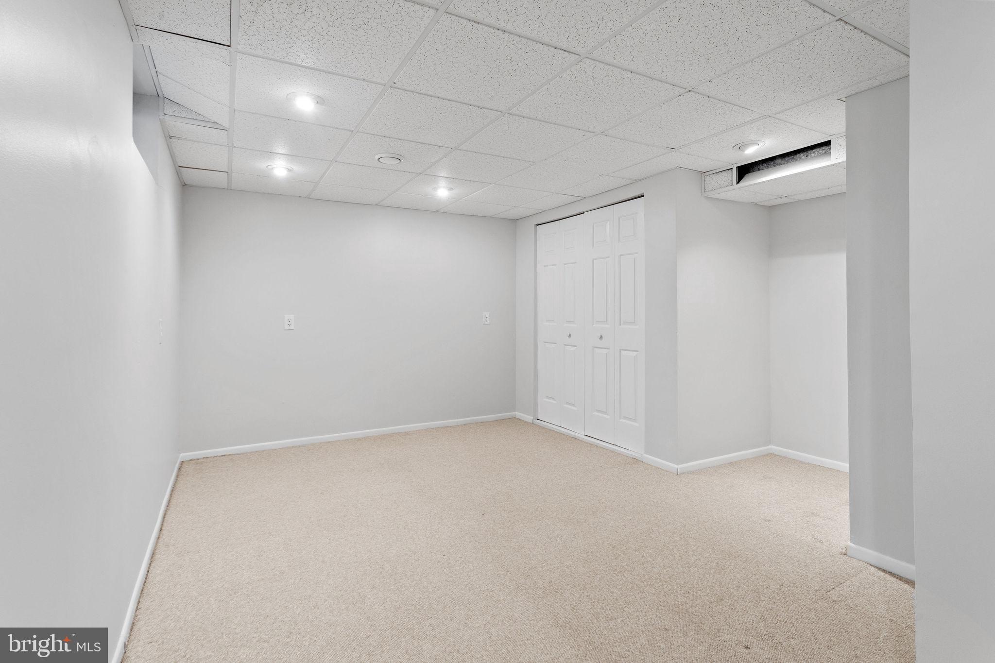 721 Webster Drive Monroeville, NJ 08343 - Photo 22 of 38 a view of an empty room