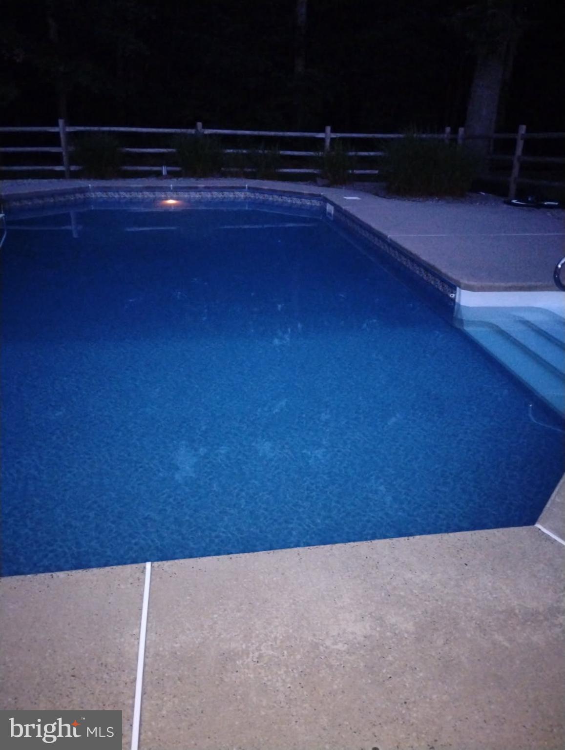 721 Webster Drive Monroeville, NJ 08343 - Photo 36 of 38 a view of a room