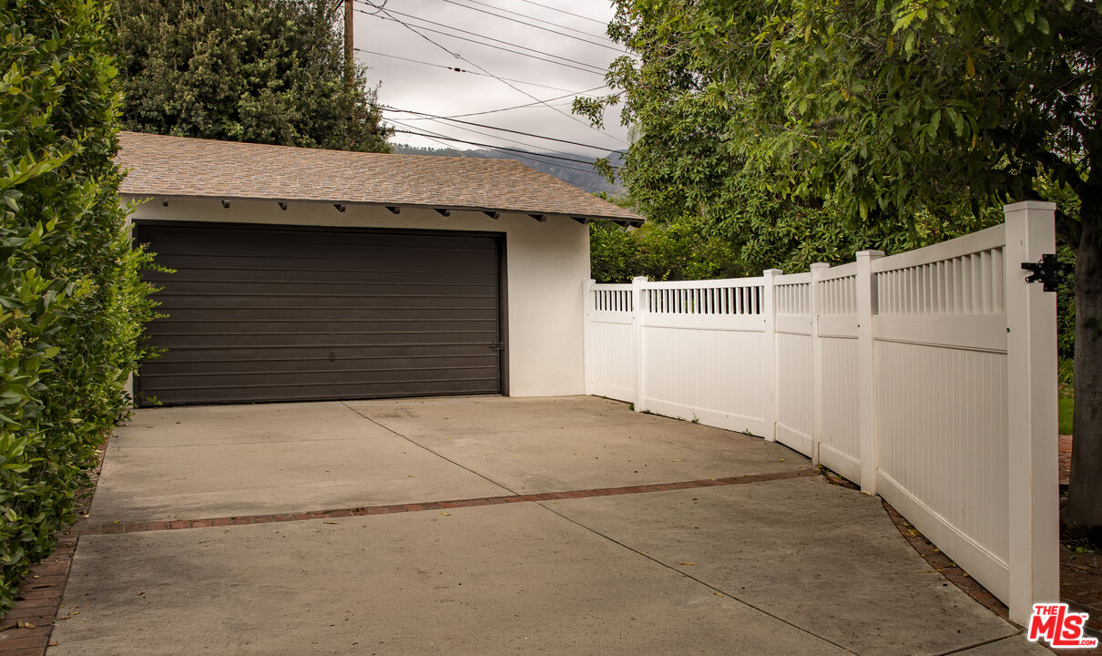 2803 Hermanos Street Pasadena, CA 91107 - Photo 48 of 52