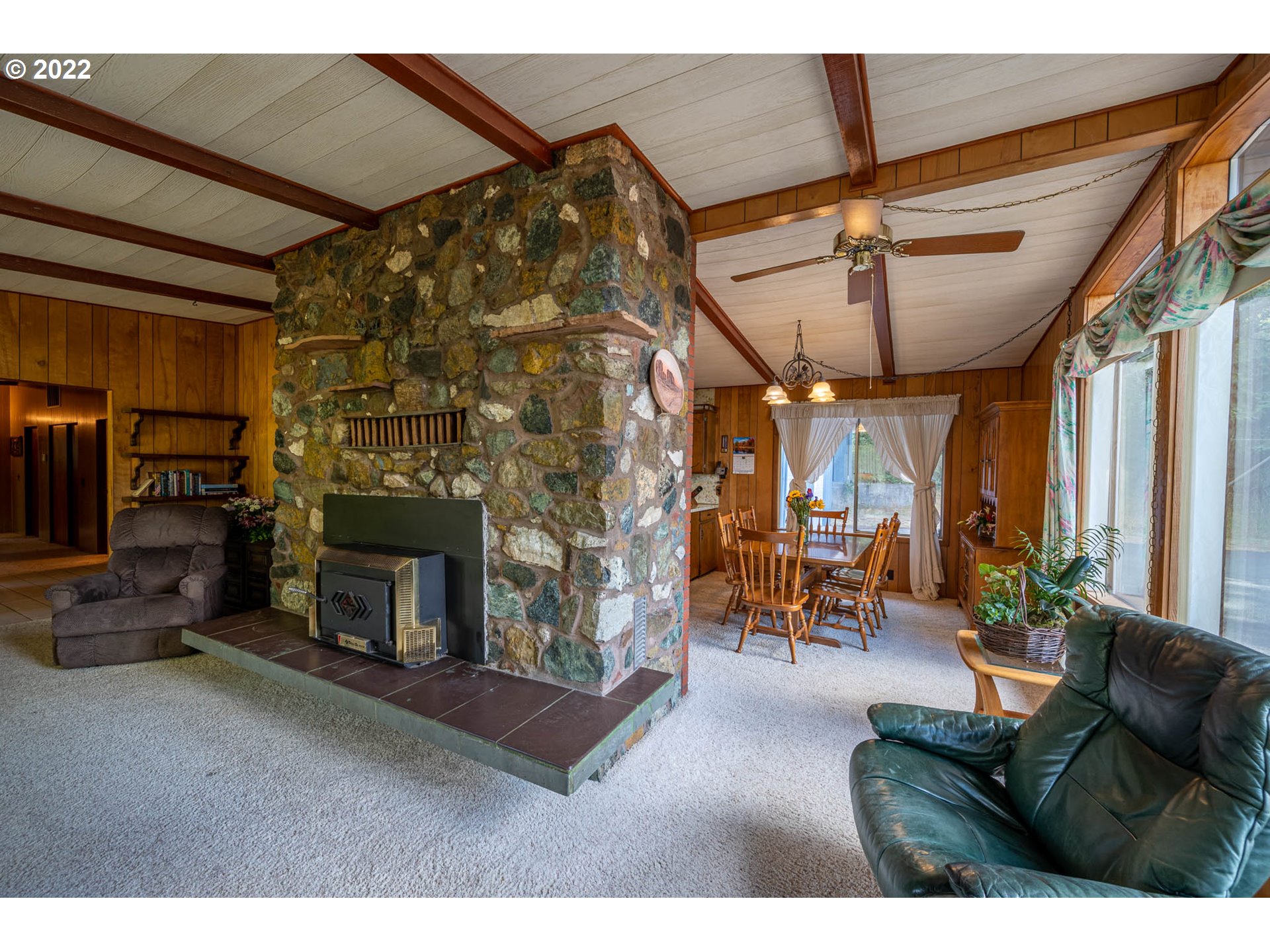 54947 Lee Valley Road Coquille, OR 97423 - Photo 16 of 31 Gallery Image 16