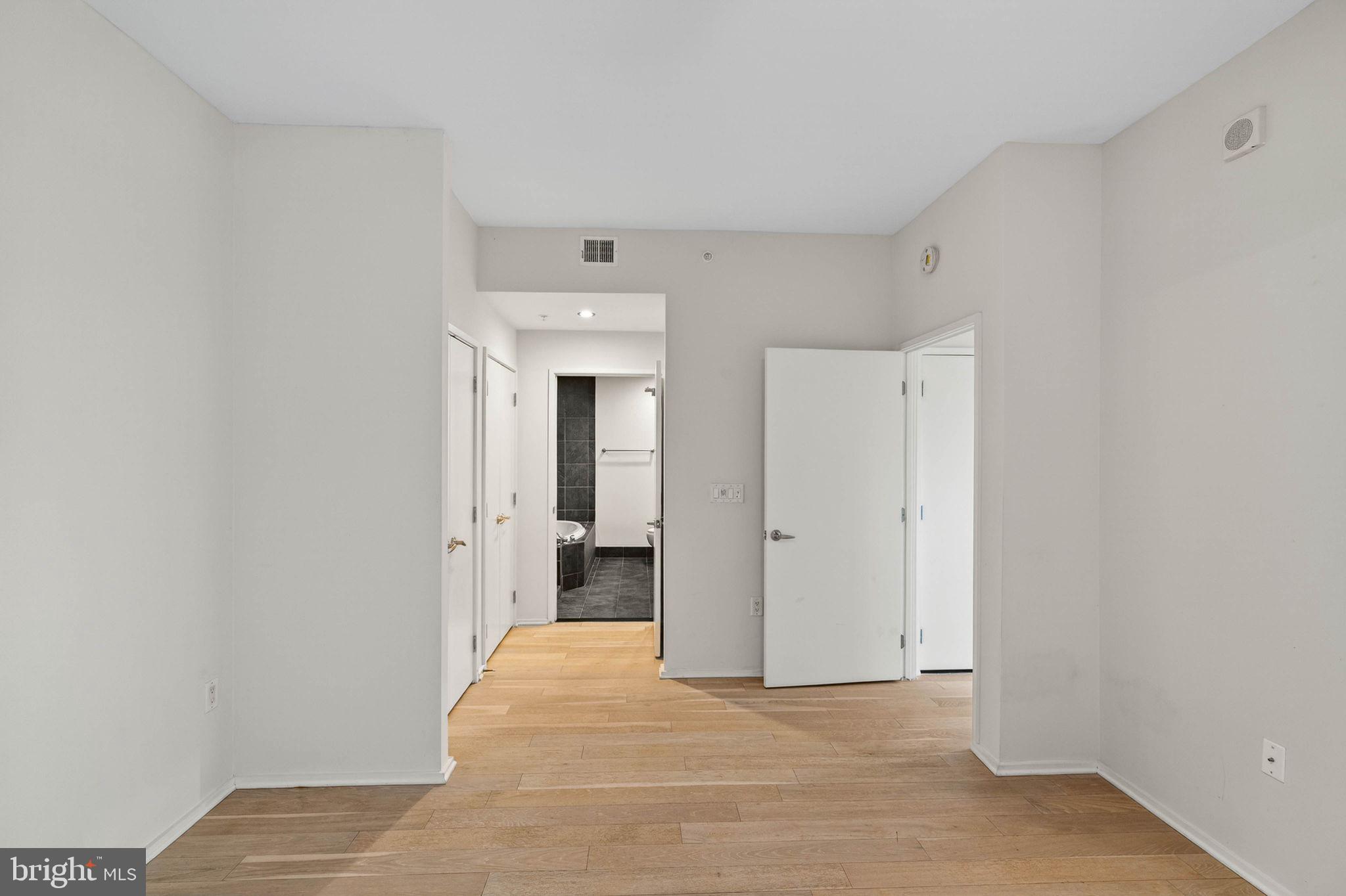 3409 Wilson Boulevard, Unit 301 Arlington, VA 22201 - Photo 16 of 39 Spacious entryway with modern design.