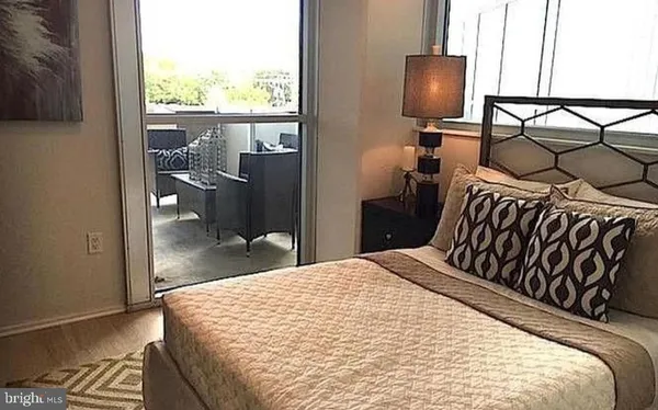 $3,500 | 3409 Wilson Boulevard, Unit 301, Arlington, VA 22201