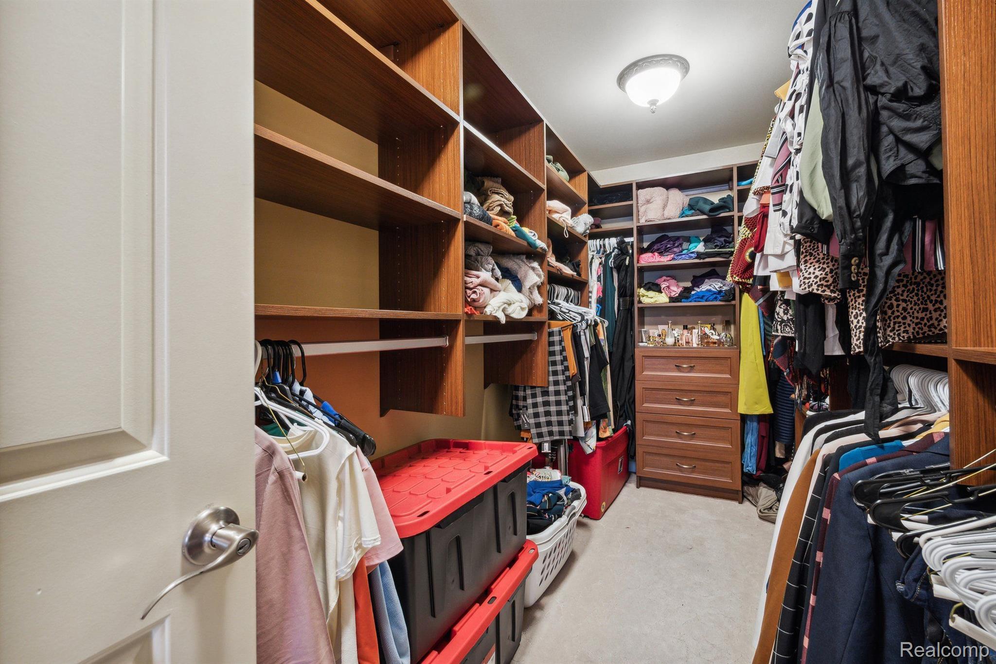 2527 Jackson Drive Rochester, MI 48309 - Photo 21 of 41 Gallery Image 21