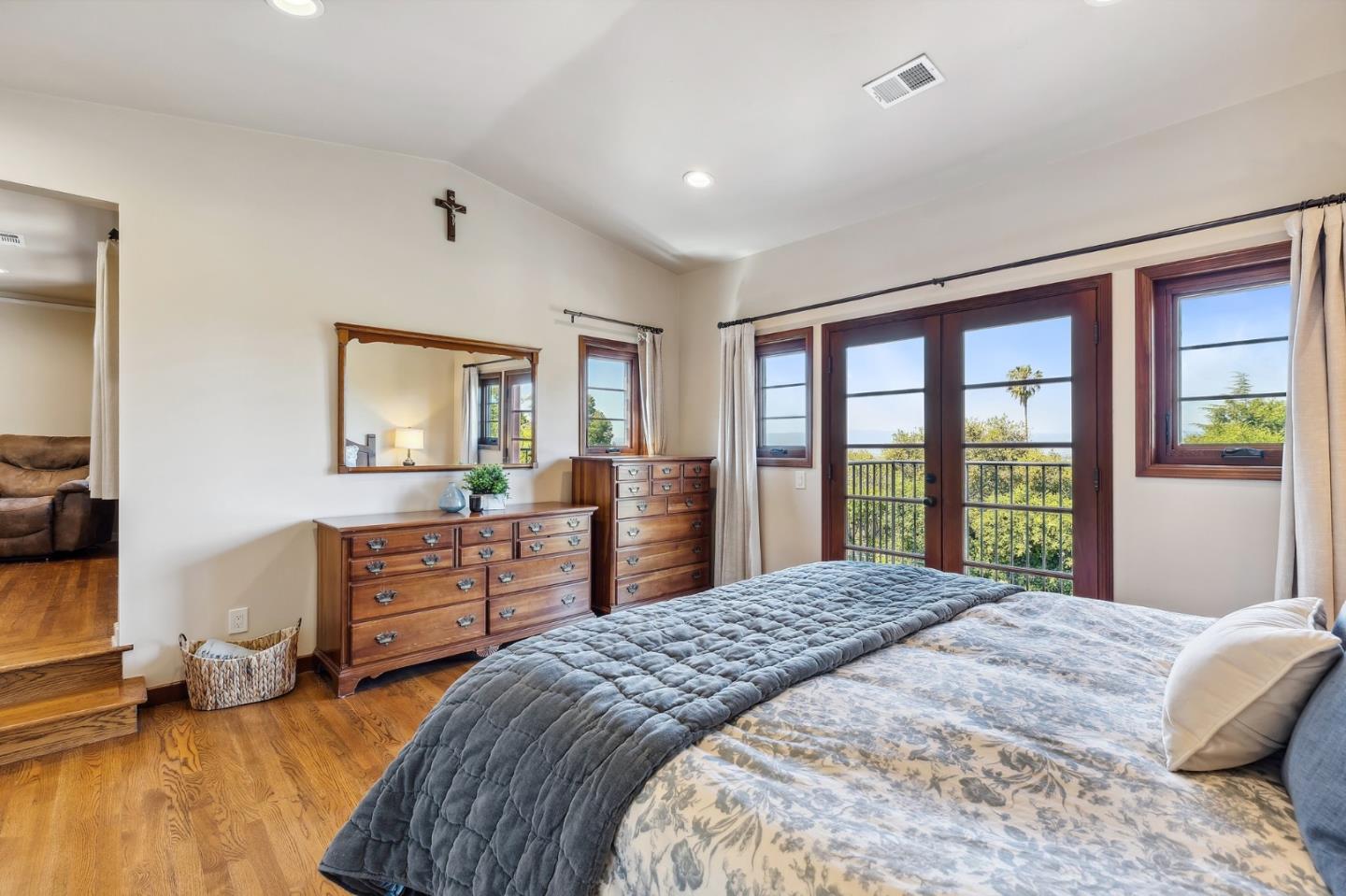 333 Crest Drive San Jose, CA 95127 - Photo 36 of 69