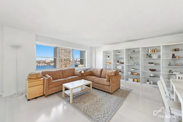 $790,000 | 165 West End Avenue, Unit 27A | Upper West Side