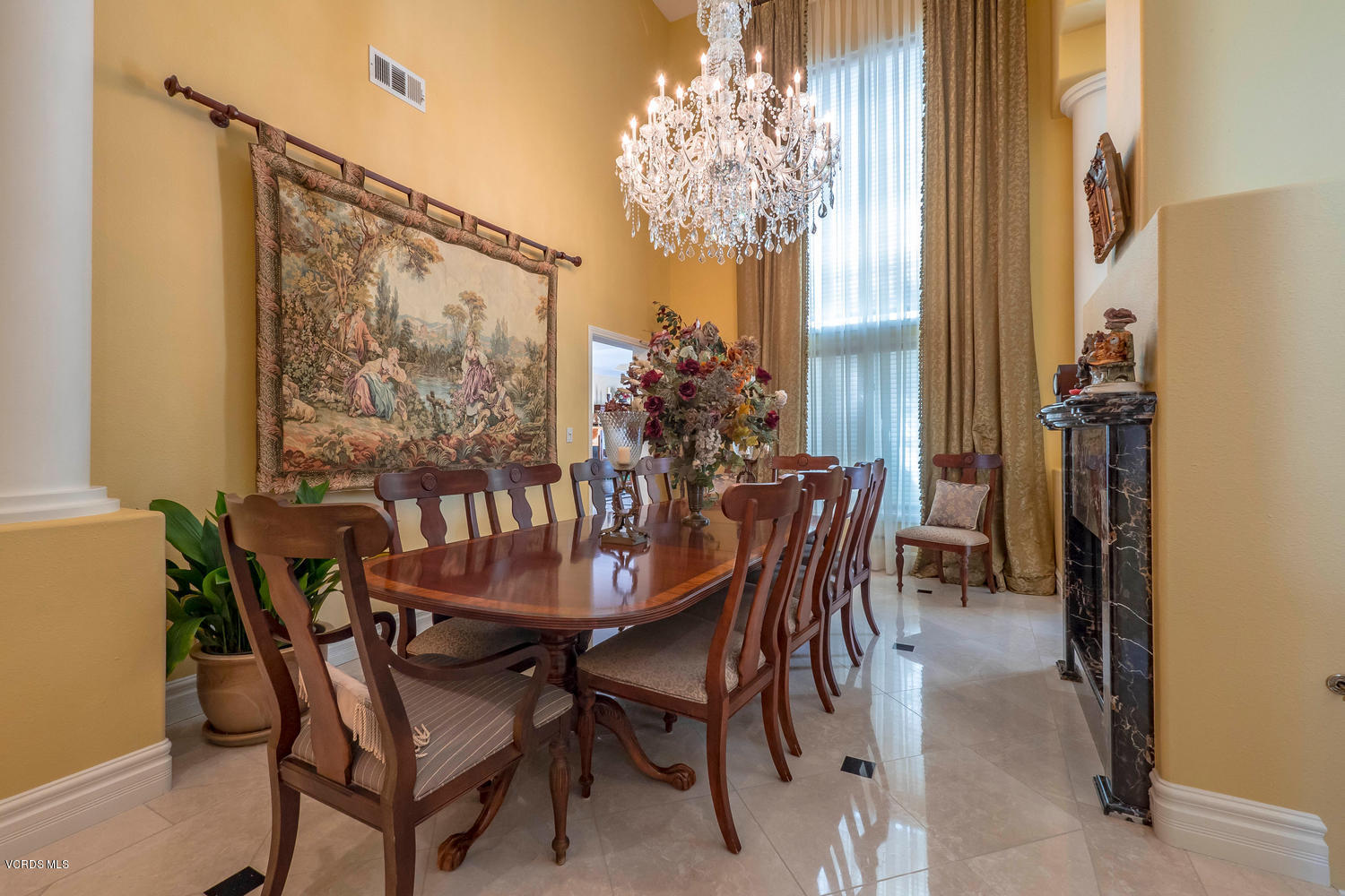 11112 Red Barn Road Camarillo, CA 93012 - Photo 12 of 54 a view of a dining room with furniture and chandelier