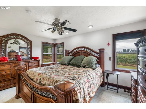 $829,000 | 8758 Stayton Road Southeast, Turner, OR 97392