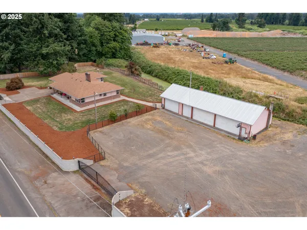 $829,000 | 8758 Stayton Road Southeast, Turner, OR 97392