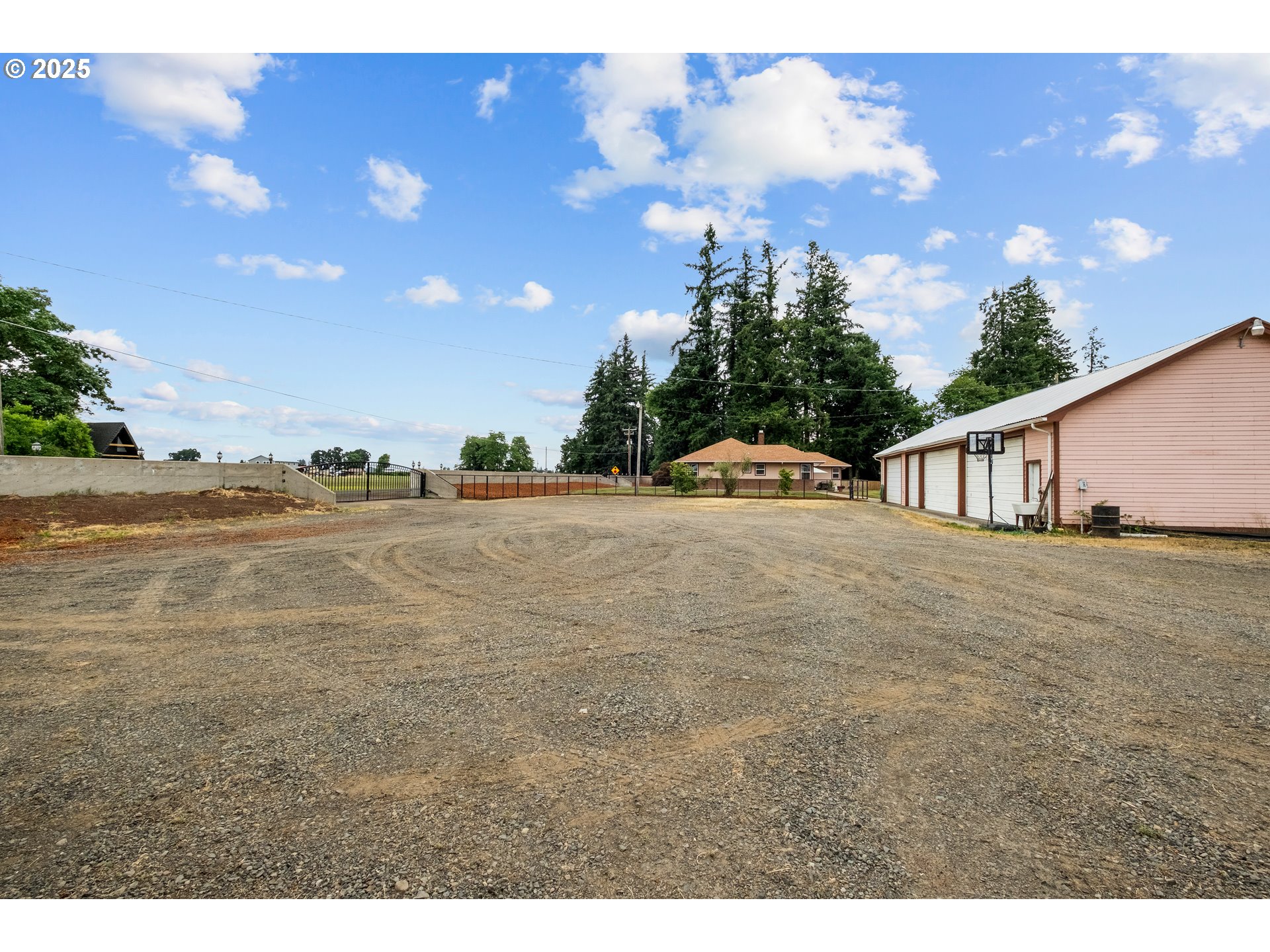 8758 Stayton Road Southeast Turner, OR 97392 - Photo 34 of 39 a view of an outdoor space and yard