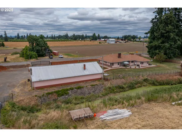 $829,000 | 8758 Stayton Road Southeast, Turner, OR 97392