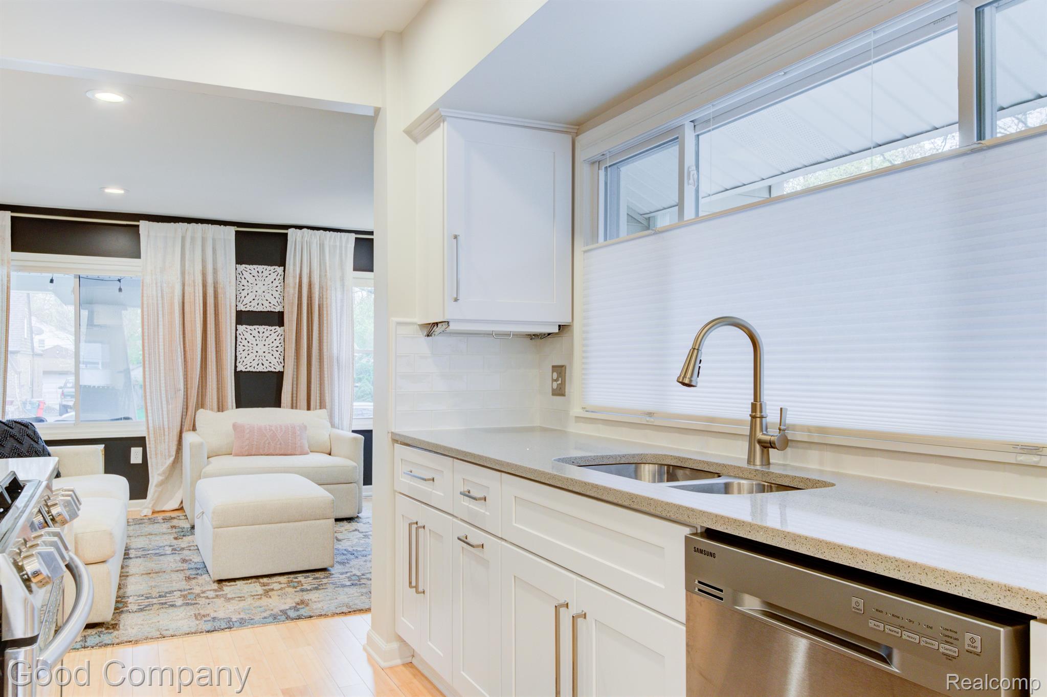 45 Devonshire Road Pleasant Ridge, MI 48069 - Photo 17 of 68 Gallery Image 17