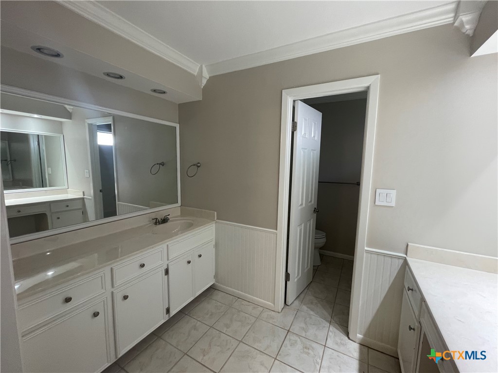 101 Rio Vista Drive Victoria, TX 77904 - Photo 9 of 12