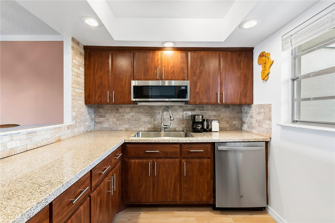7785 Southwest 86th Street, Unit E413 Miami, FL 33143 - Photo 5 of 20 Photo 5