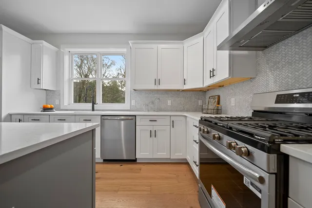 $889,000 | 612 Upper Mad River Road, Unit A, Thornton, NH 03285