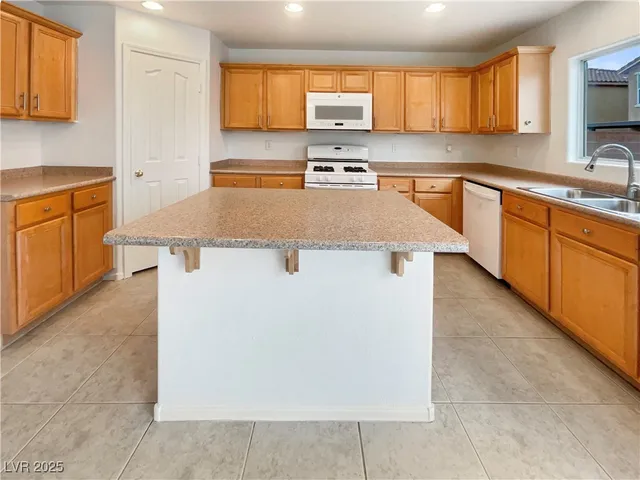 $448,000 | 1129 Autumn Dove Court, Henderson, NV 89052