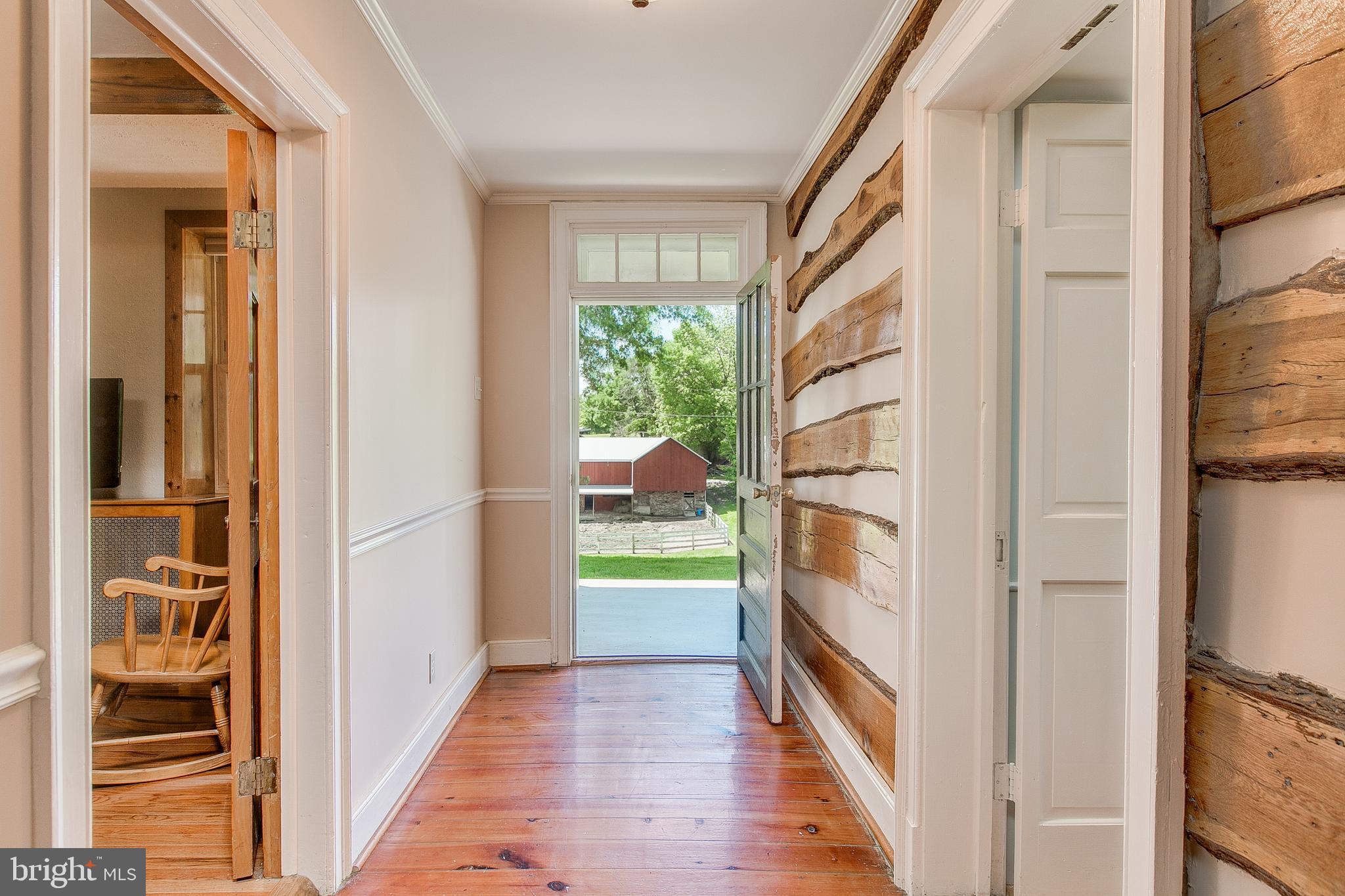 1069 Valley Road Knoxville, MD 21758 - Photo 6 of 35 Main Level