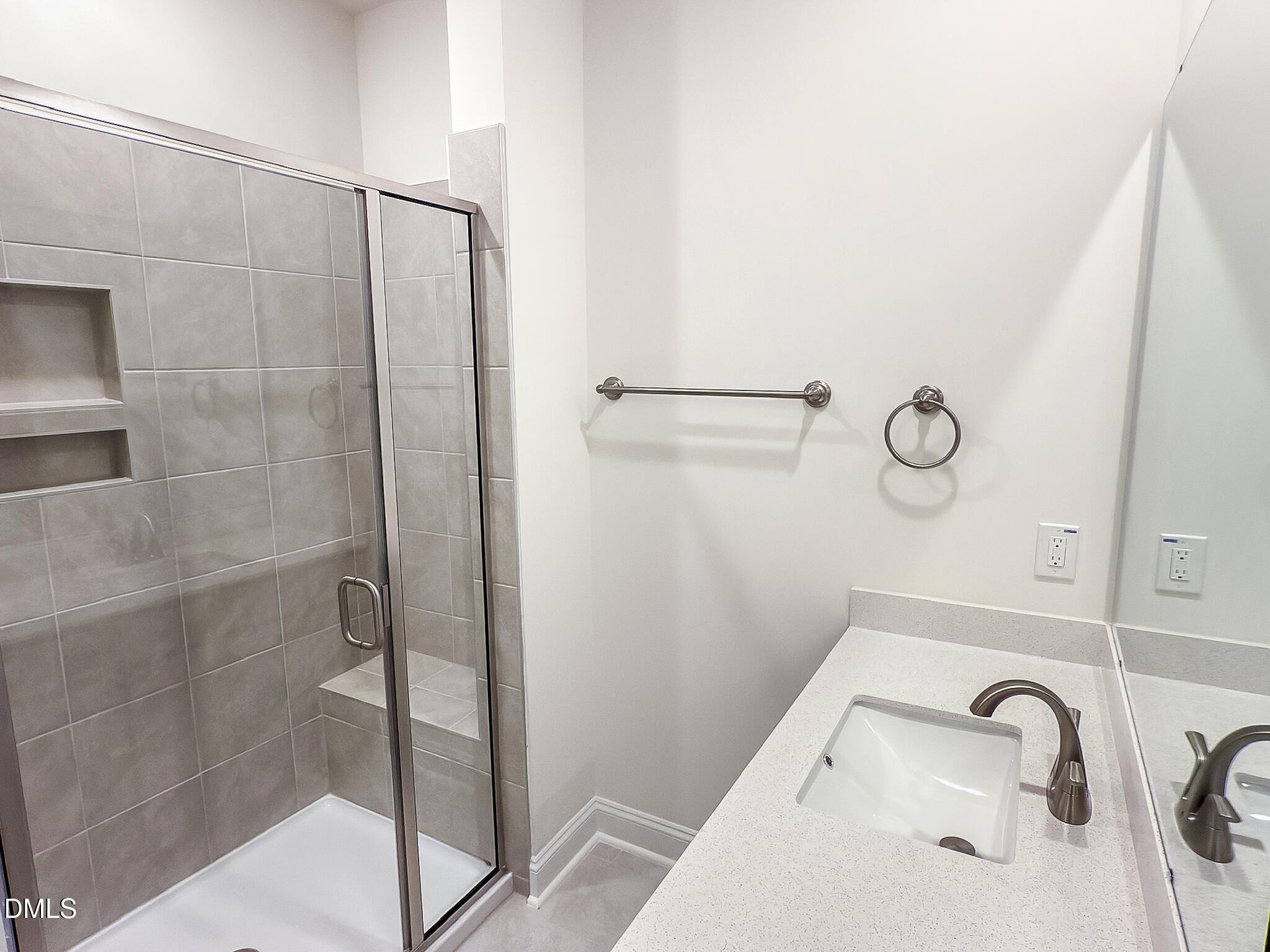 10531 Pleasant Br Drive, Unit 201 Raleigh, NC 27614 - Photo 24 of 37 IMG_2587