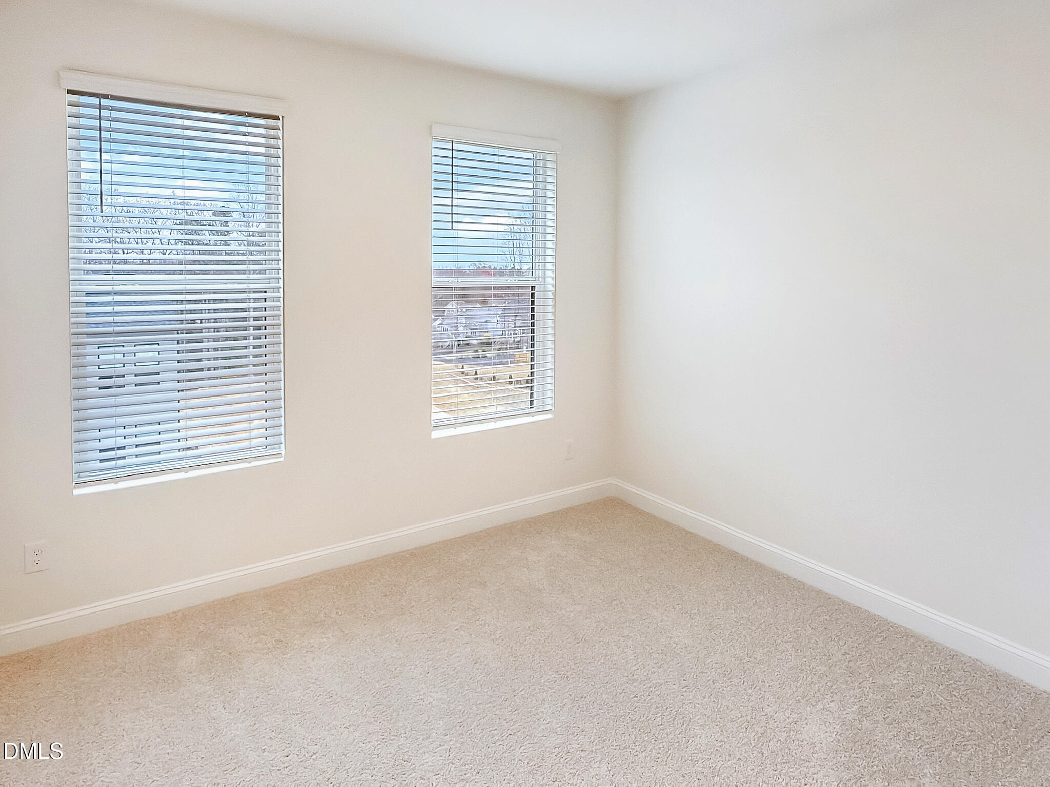 10531 Pleasant Br Drive, Unit 201 Raleigh, NC 27614 - Photo 32 of 37 IMG_2593