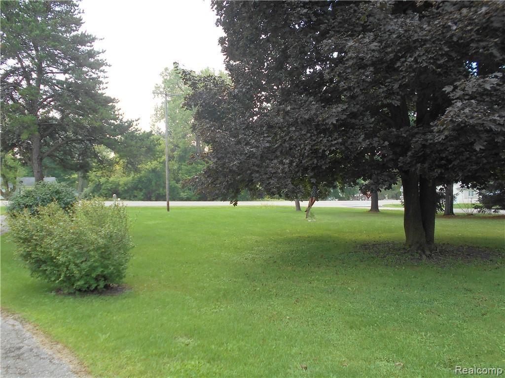 1725 Imlay City Road Lapeer, MI 48446 - Photo 21 of 23