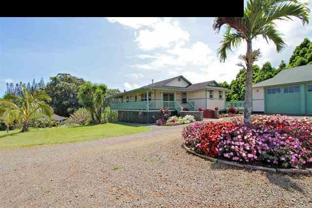 260 Awalau Road Haiku, HI 96708 - Photo 20 of 30 a front view of a house with garden