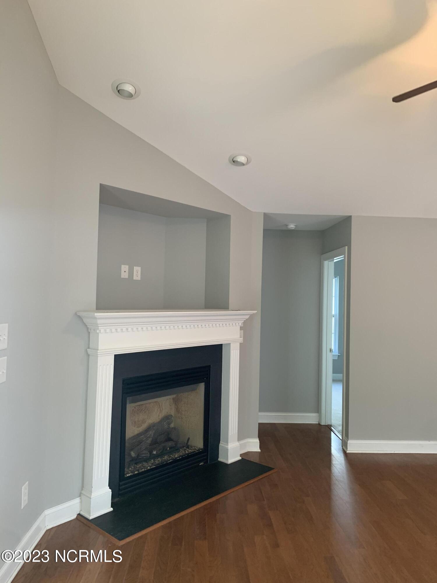 3152 Ruth Court Greenville, NC 27834 - Photo 5 of 14 9D6BA5ED-0833-4543-94FD-DCA7709F40B6