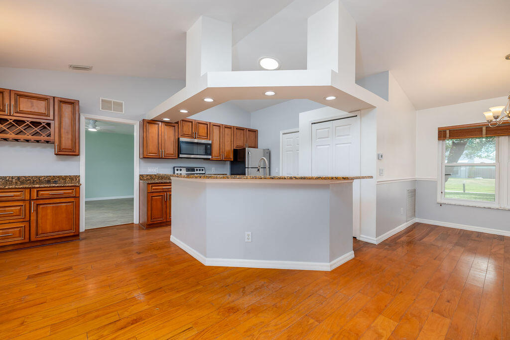 4365 Southwest Appleseed Road Port St. Lucie, FL 34953 - Photo 11 of 21 Kitchen