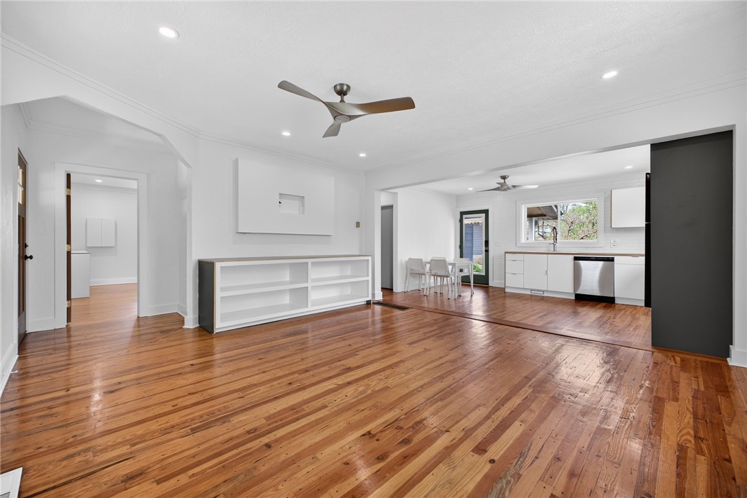 21 Haynes Street Piedmont, SC 29673 - Photo 5 of 35 This inviting space features lustrous wood floors and an open design perfect for modern living.