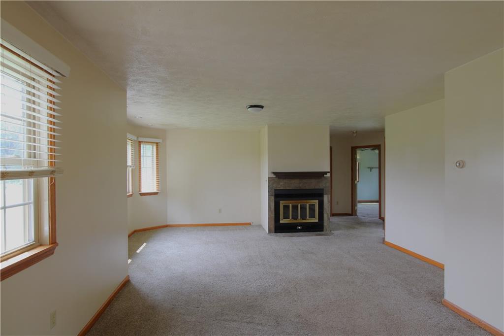 105 Sunset Road Hermitage, PA 16148 - Photo 9 of 30 Gallery Image 9