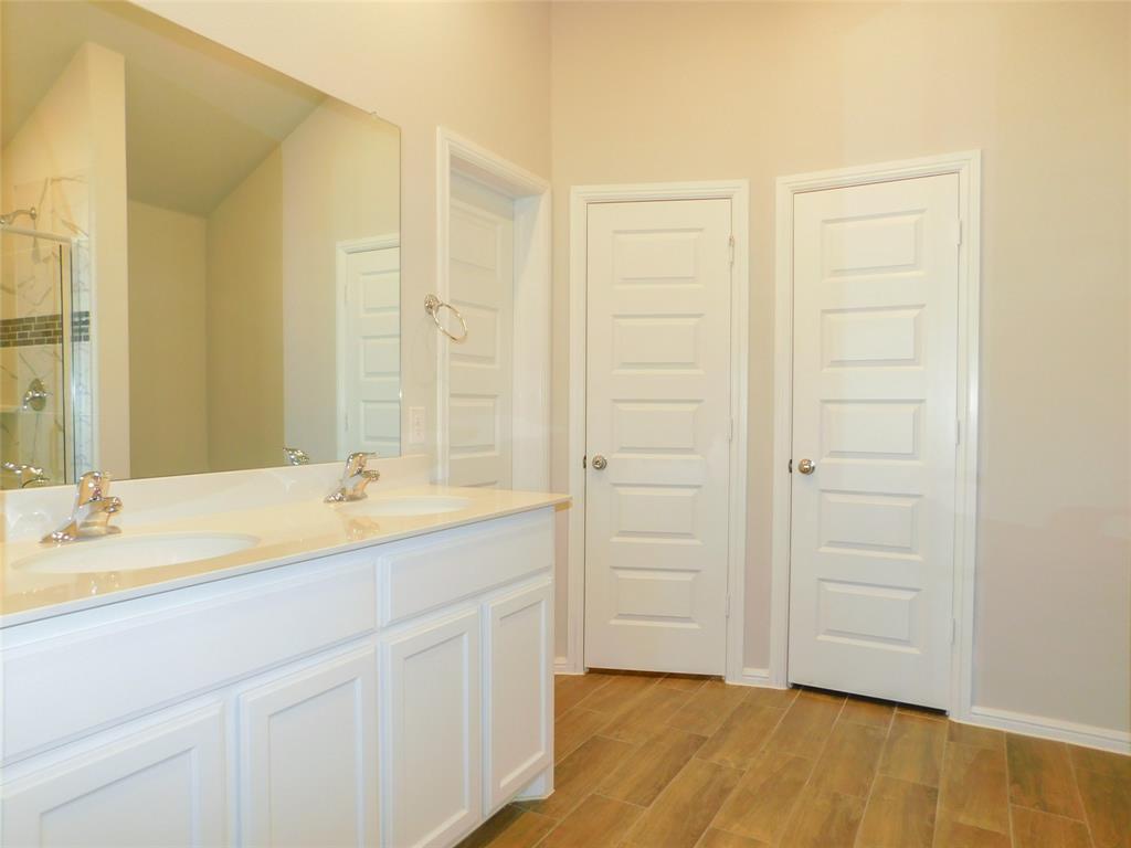 14017 Earlham Street Pilot Point, TX 76258 - Photo 15 of 26