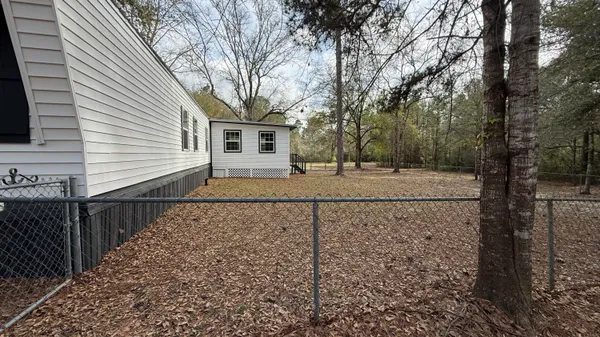 $1,800 | 3083 Lake Sue Drive, Crestview, FL 32539