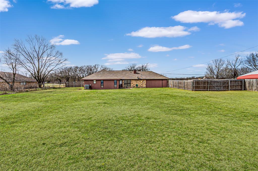 108 Cole Road Red Oak, TX 75154 - Photo 8 of 30 a view of a house with a big yard